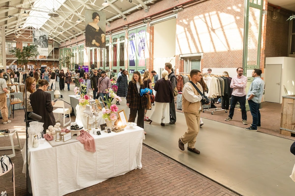 De Hallen - Market em Amesterdão