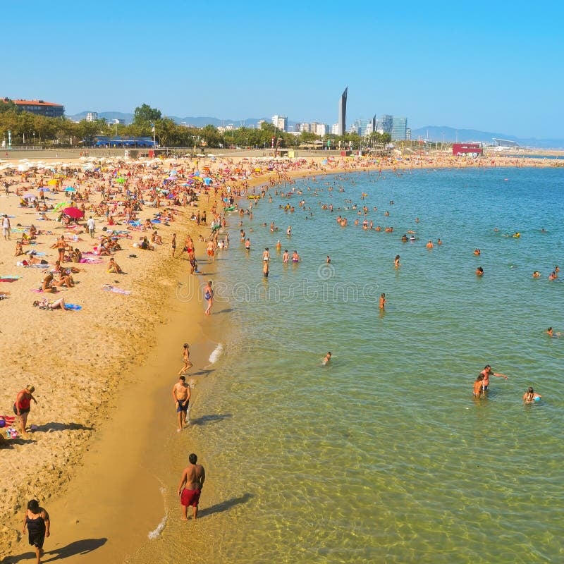 Nova Icaria beach - Beach in Barcelona