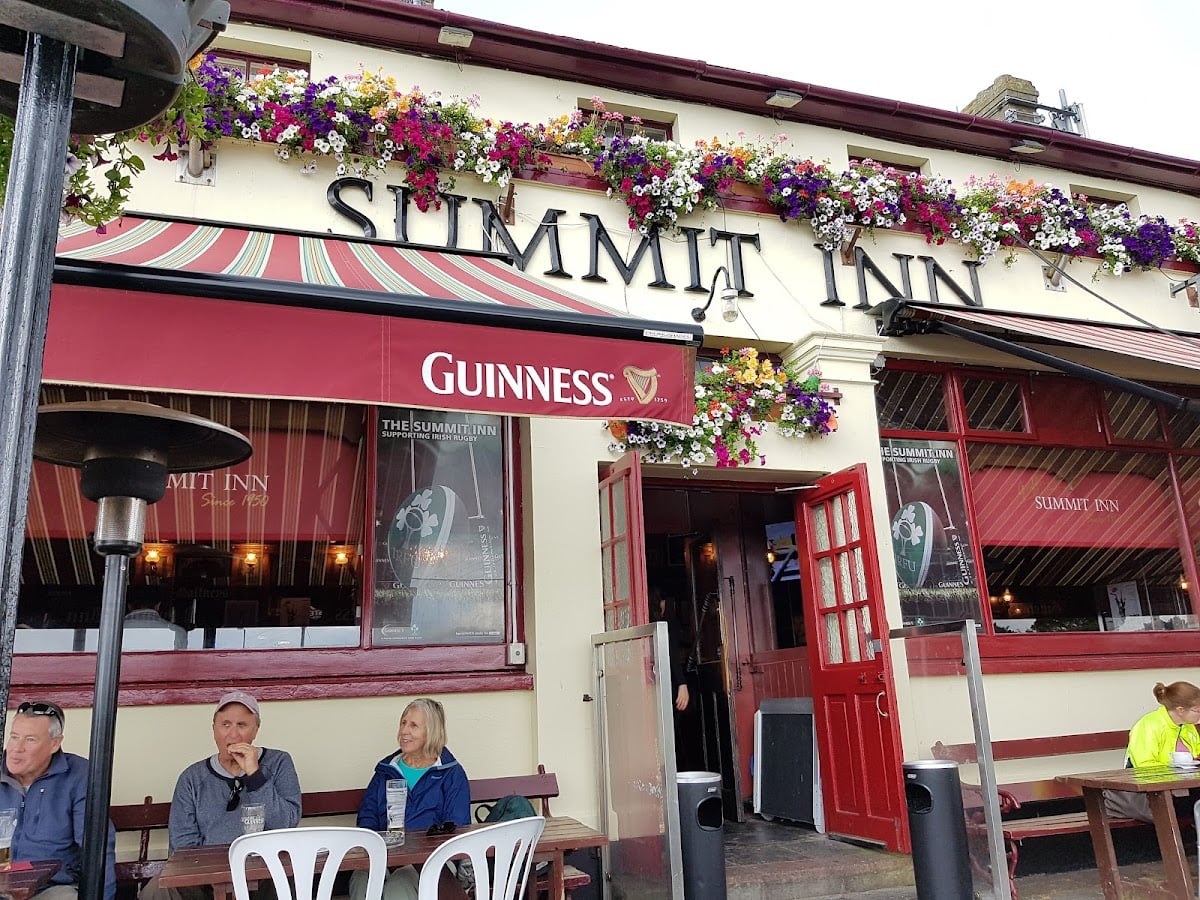 The Summit Inn Howth - Pub & Restaurant in Dublin