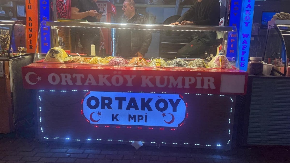 Ortaköy Kumpir Stalls - Street Food em Istambul