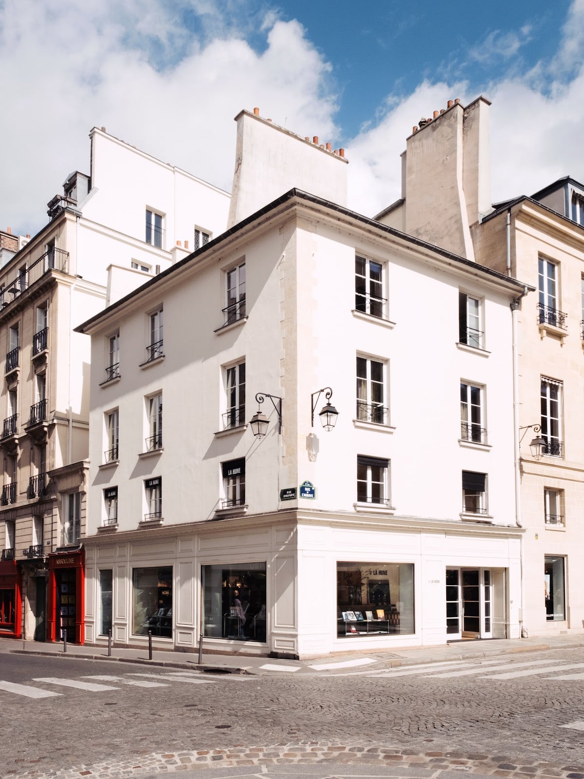 La Hune YellowKorner - Librairie Galerie - Bookshop in Paris