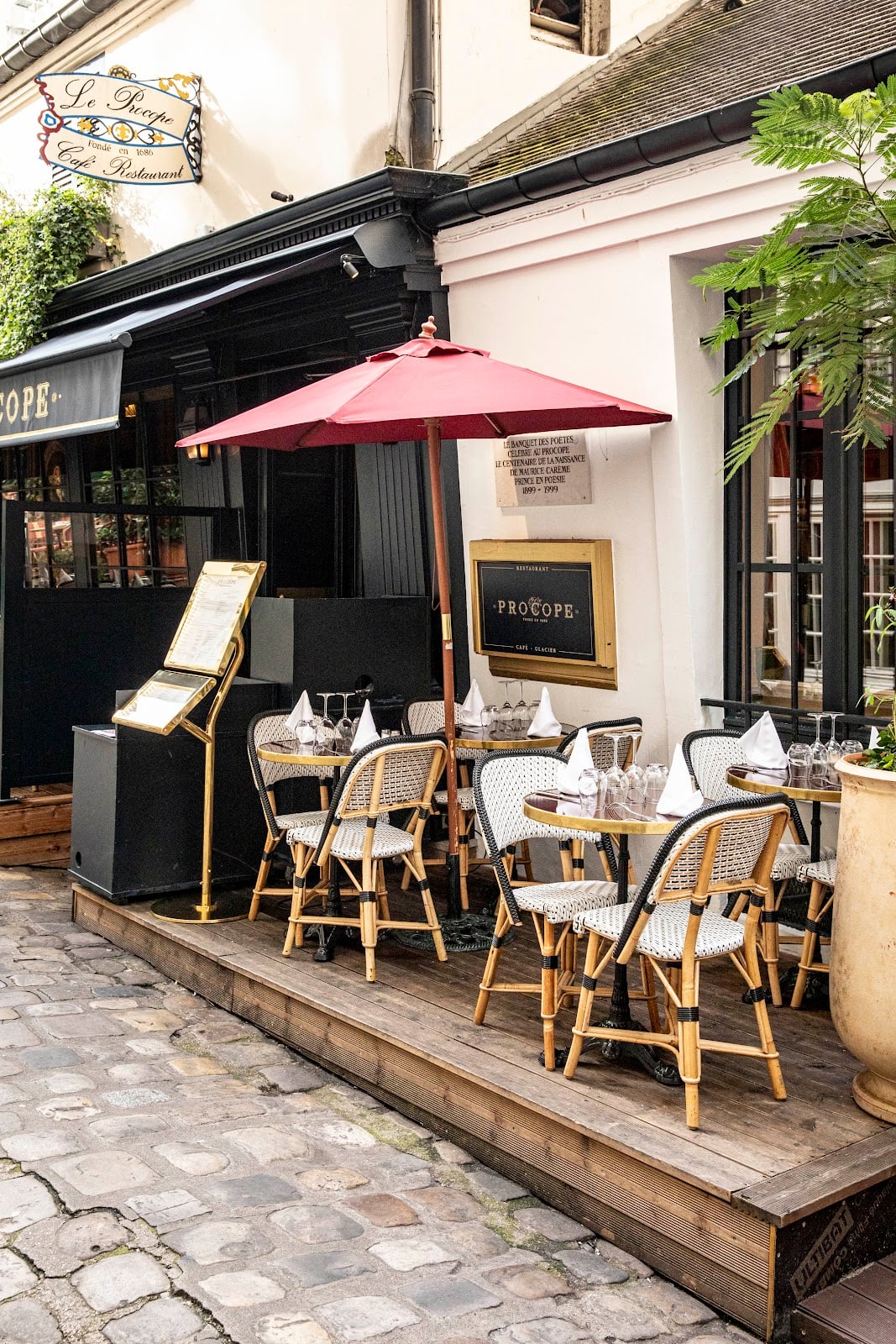 Le Procope - Restaurant in Paris